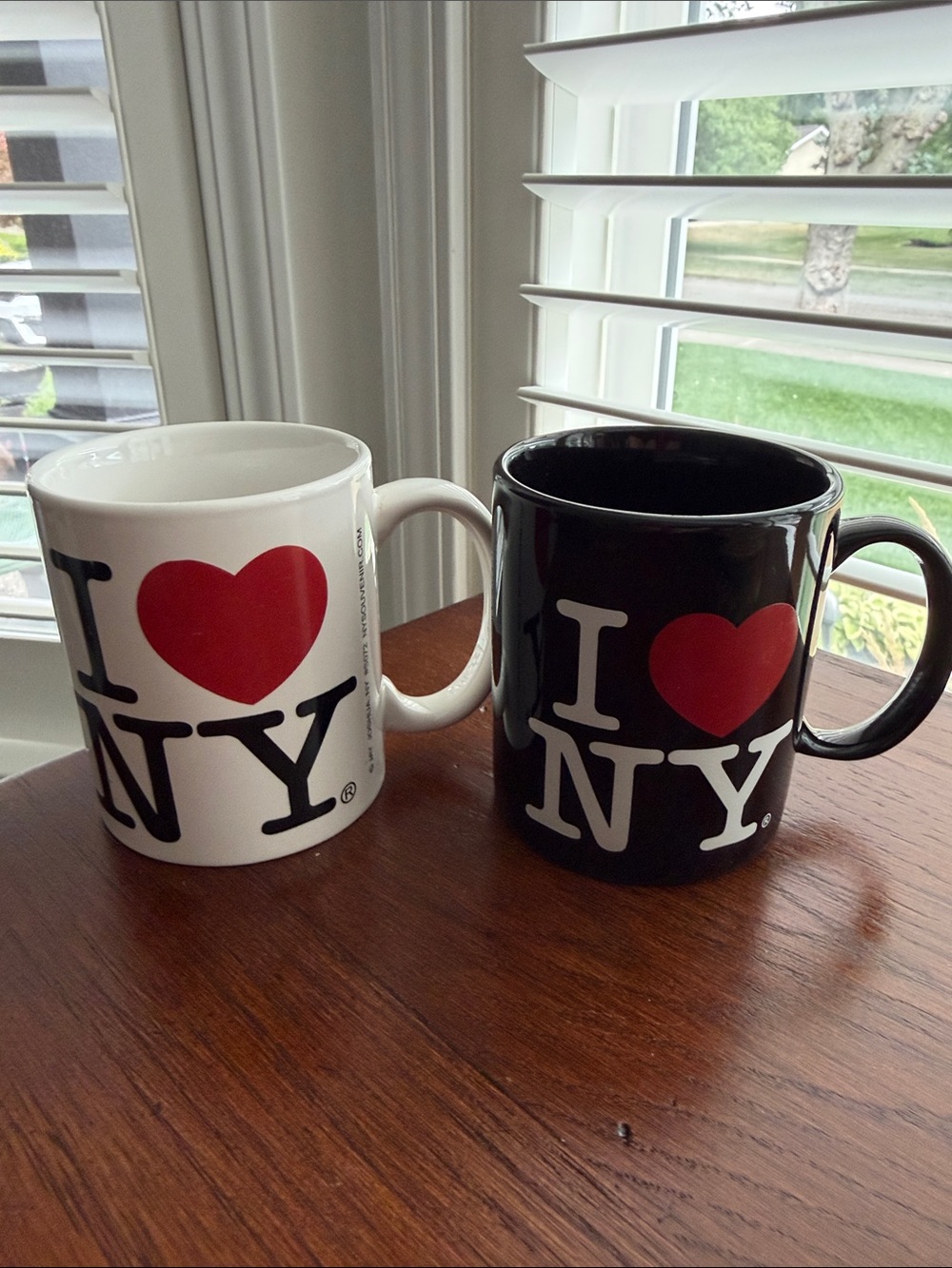 I Love New York Souvenir Coffee Mugs White & Black Set of 2